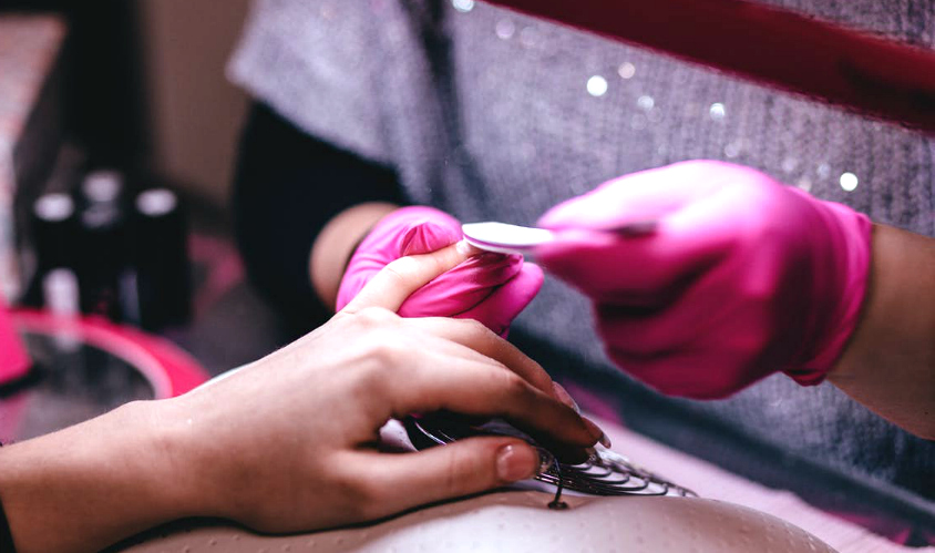 Prendre soin de sa beauté en institut face à la Méditerranée