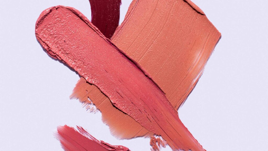 Maquillage avec une couleur naturel 