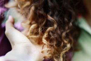 soin cheveux anti frisottis